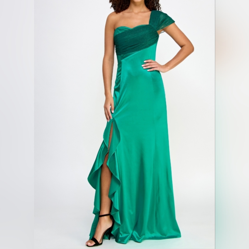 Violet Weekend Juniors' One-Shoulder Tulle-Bodice Gown - Jade
